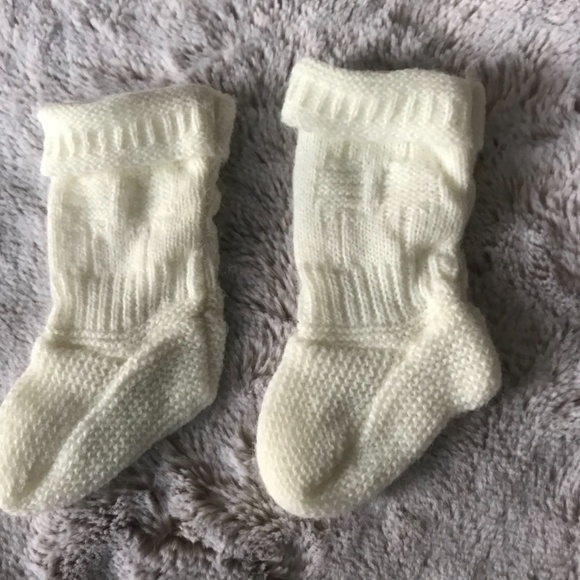 Knit Baby Bonnet & Sock Set - Picture 4 of 6